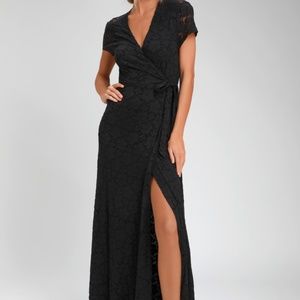 Yteicos amuse black lace dress.